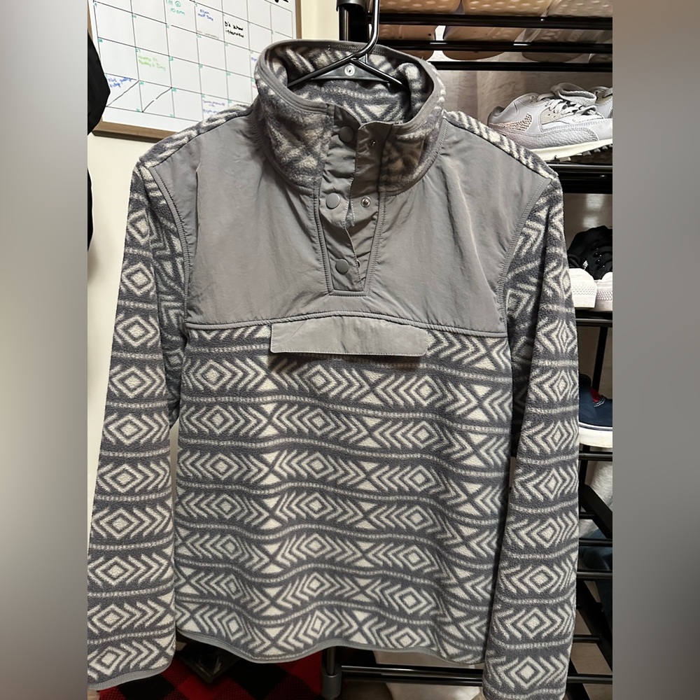 Siera Design Pullover sweater fleece